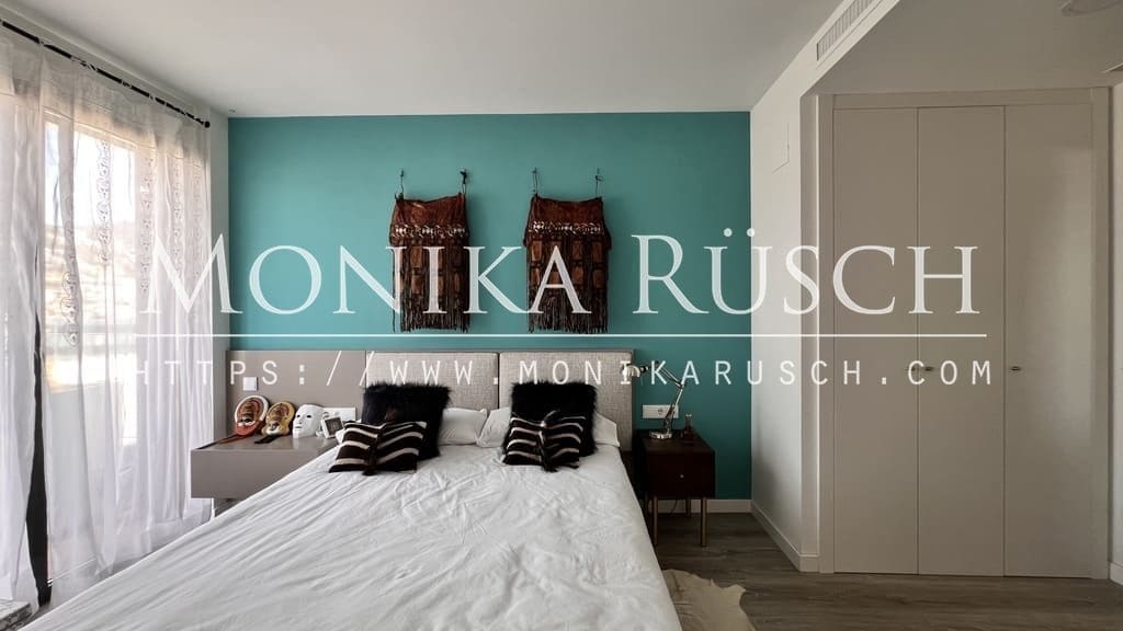 3 bedroom Penthouse for rent in Sitges with pool garage - € 5,500 (Ref: 9001028)