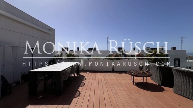 3 bedroom Penthouse for rent in Sitges with pool garage - € 5,500 (Ref: 9001028)