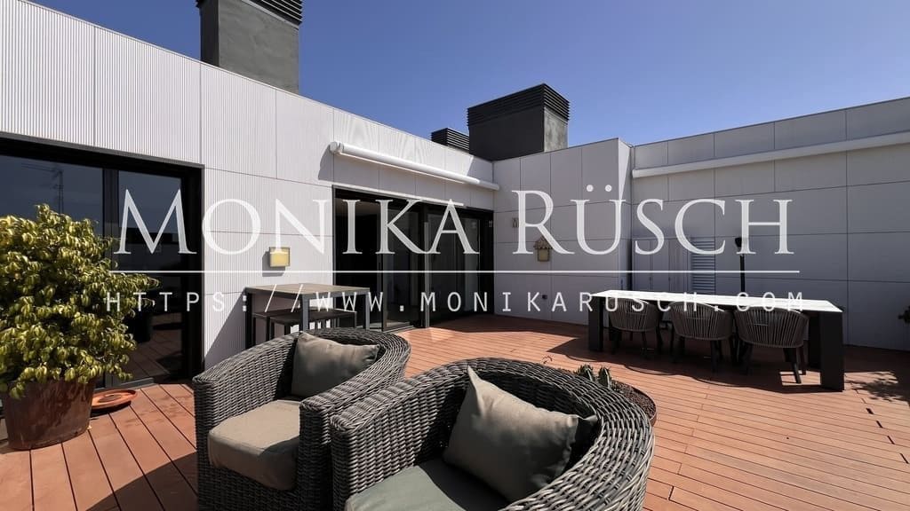 3 bedroom Penthouse for rent in Sitges with pool garage - € 5,500 (Ref: 9001028)