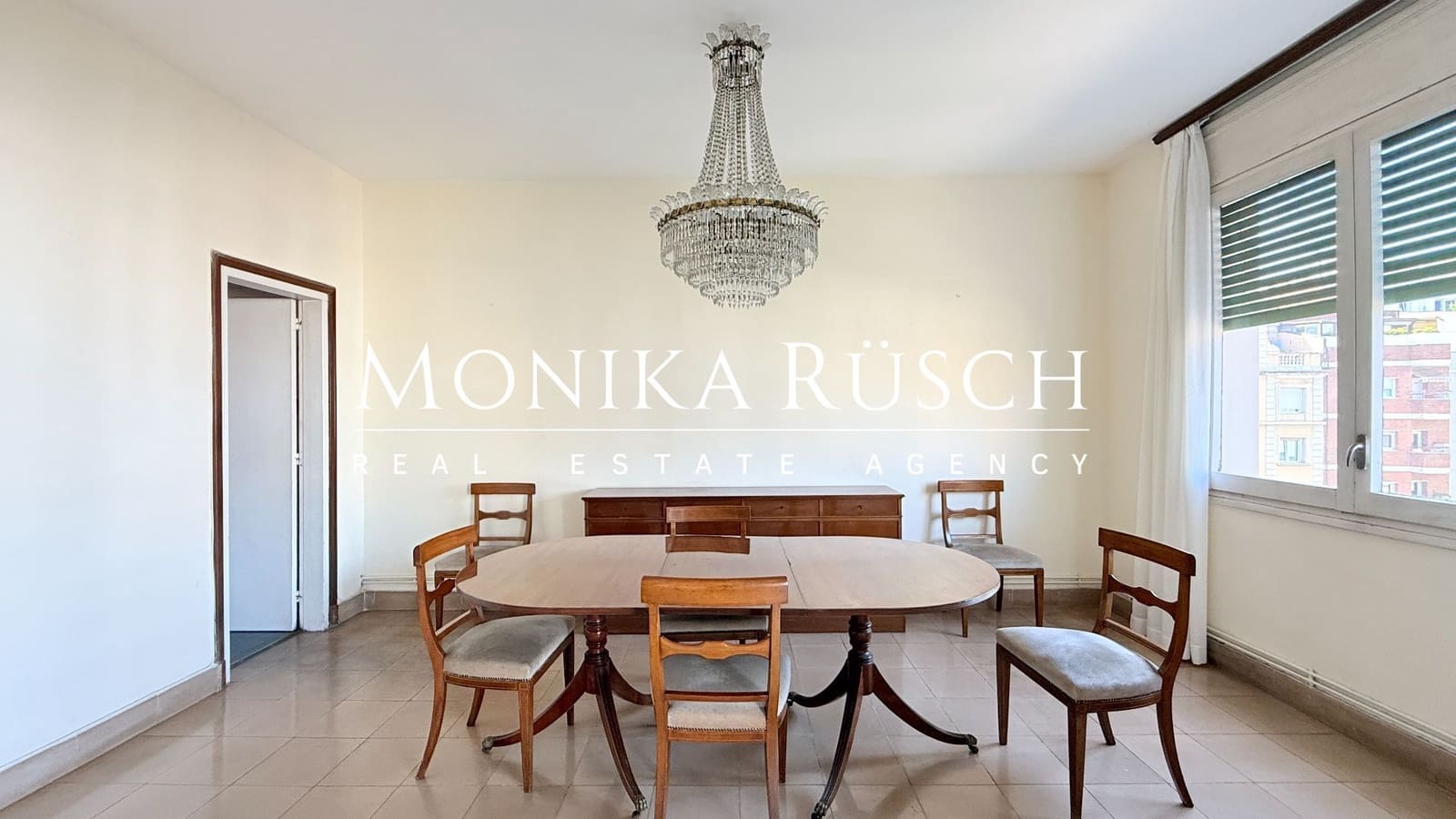 7 bedroom Flat for sale in Barcelona city with garage - € 975,000 (Ref: 9036389)