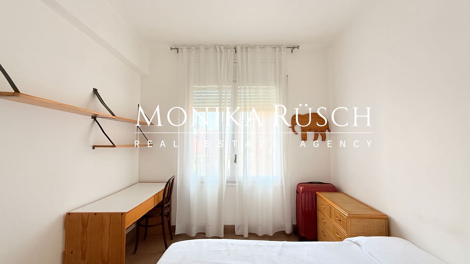 7 bedroom Flat for sale in Barcelona city with garage - € 975,000 (Ref: 9036389)