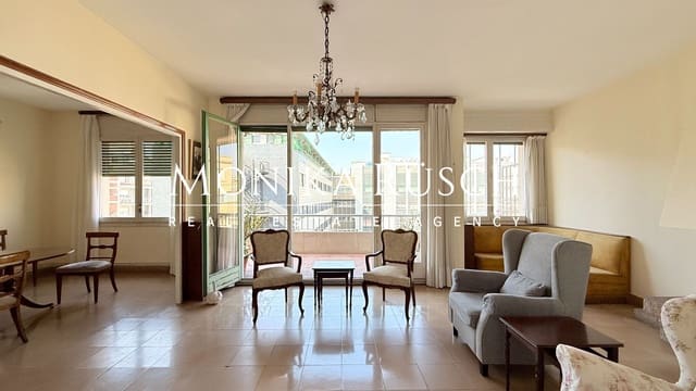 7 bedroom Flat for sale in Barcelona city with garage - € 975,000 (Ref: 9036389)