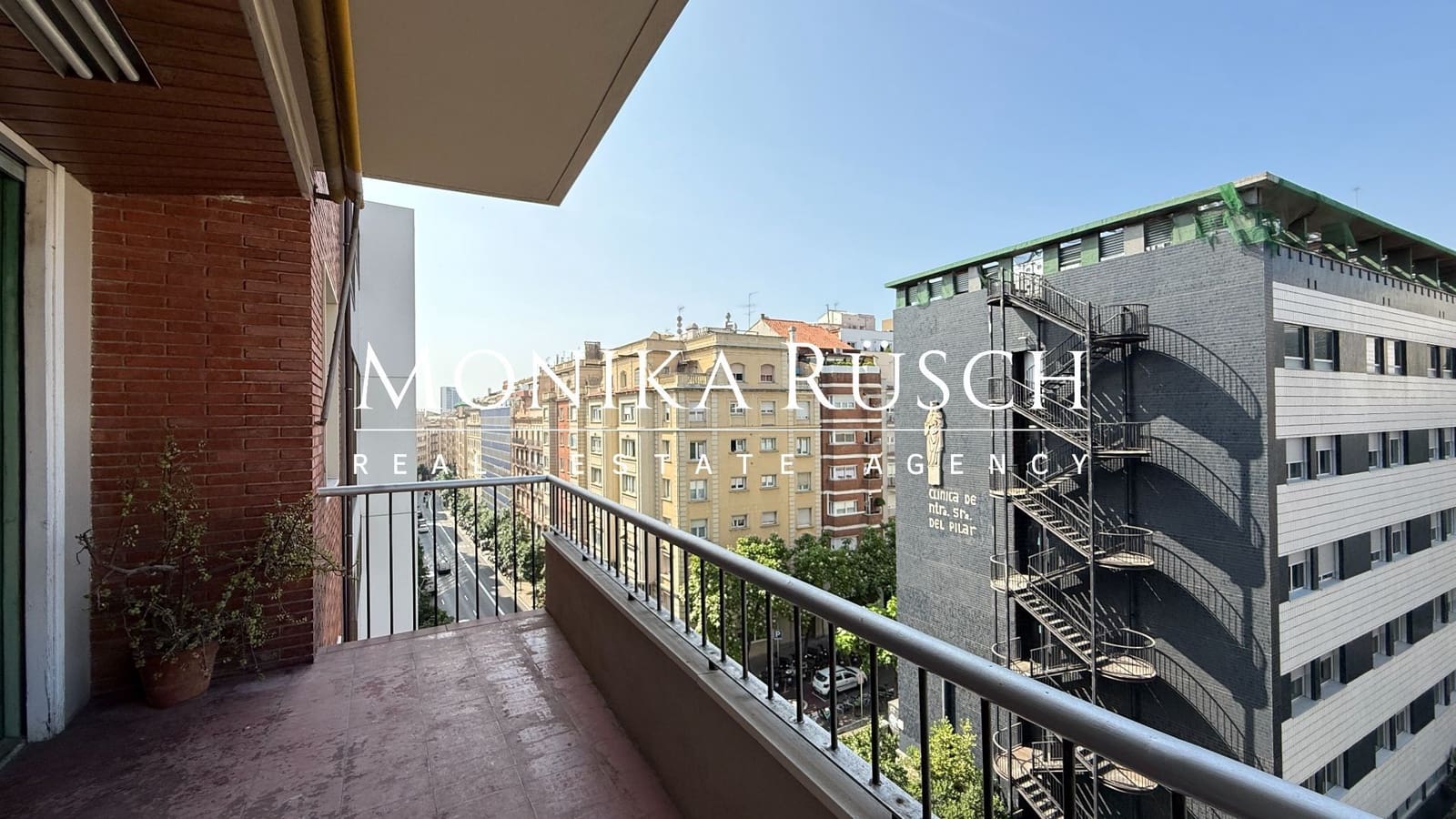 7 bedroom Flat for sale in Barcelona city with garage - € 975,000 (Ref: 9036389)