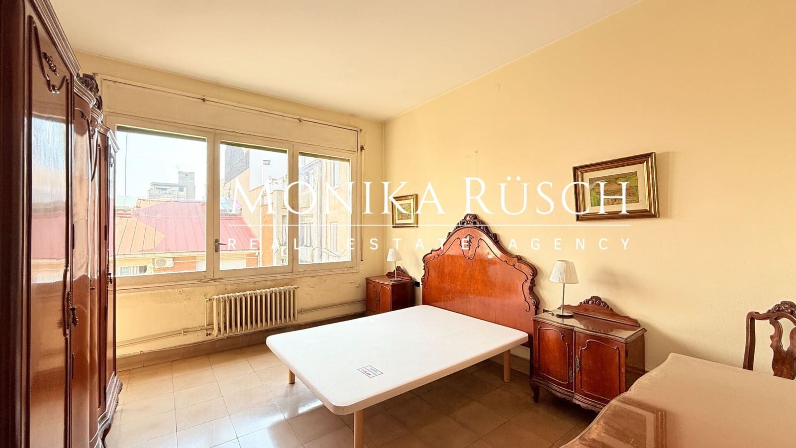 7 bedroom Flat for sale in Barcelona city with garage - € 975,000 (Ref: 9036389)