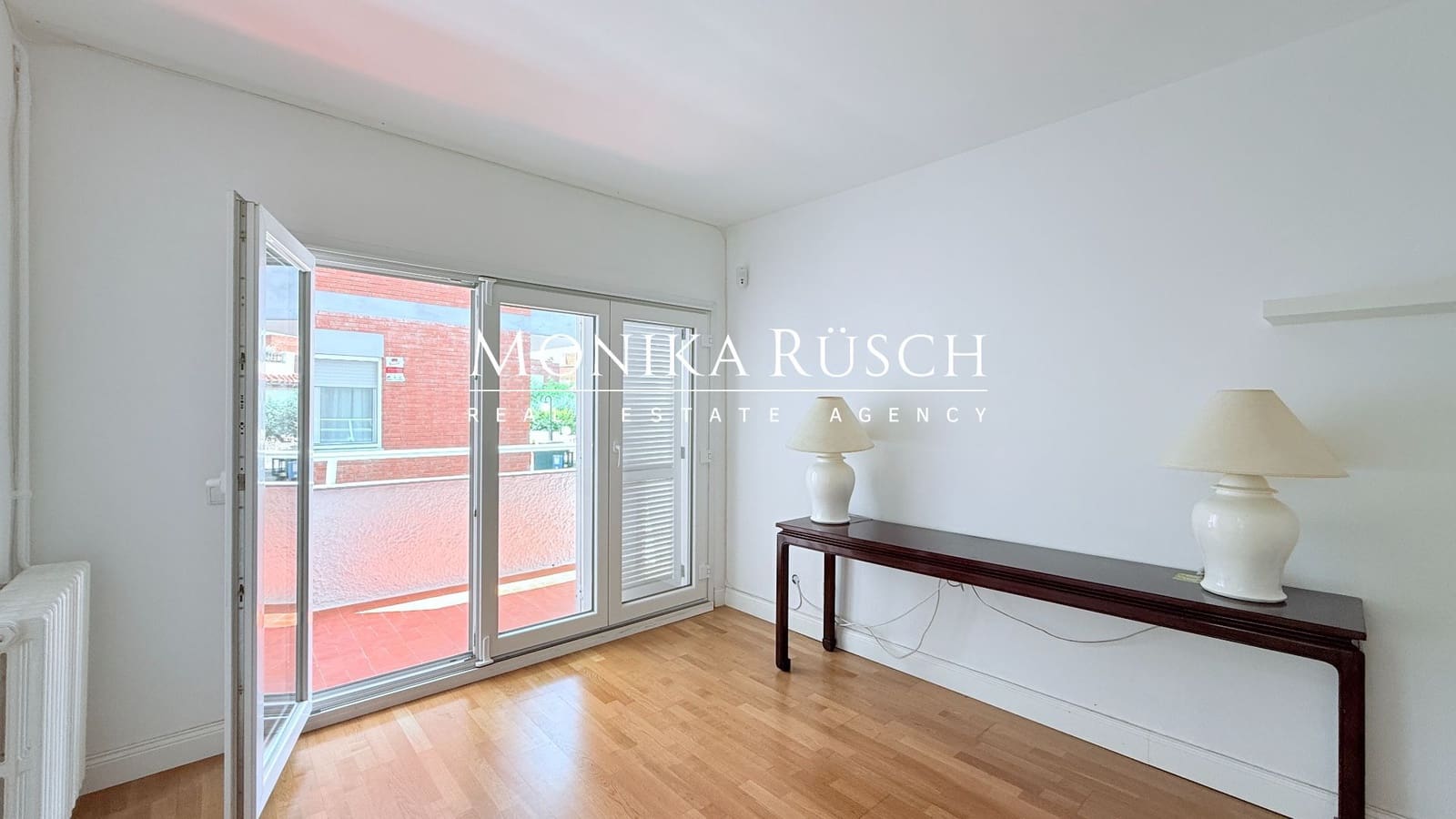 3 slaapkamer Flat te koop in Sant Just Desvern met zwembad garage - € 580.000 (Ref: 9057301)