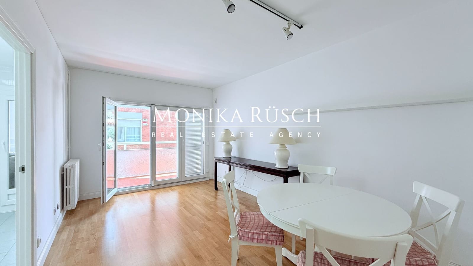 3 slaapkamer Flat te koop in Sant Just Desvern met zwembad garage - € 580.000 (Ref: 9057301)