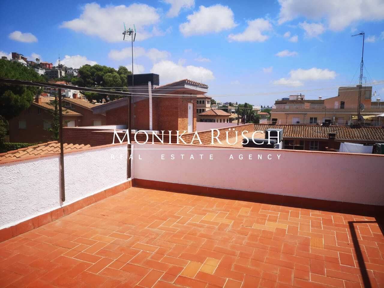 3 slaapkamer Flat te koop in Sant Just Desvern met zwembad garage - € 580.000 (Ref: 9057301)