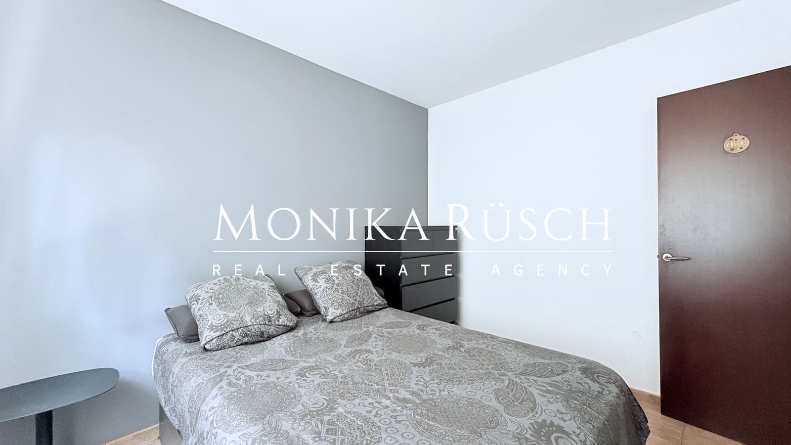 4 bedroom Villa for sale in Olivella with pool garage - € 490,000 (Ref: 9068512)