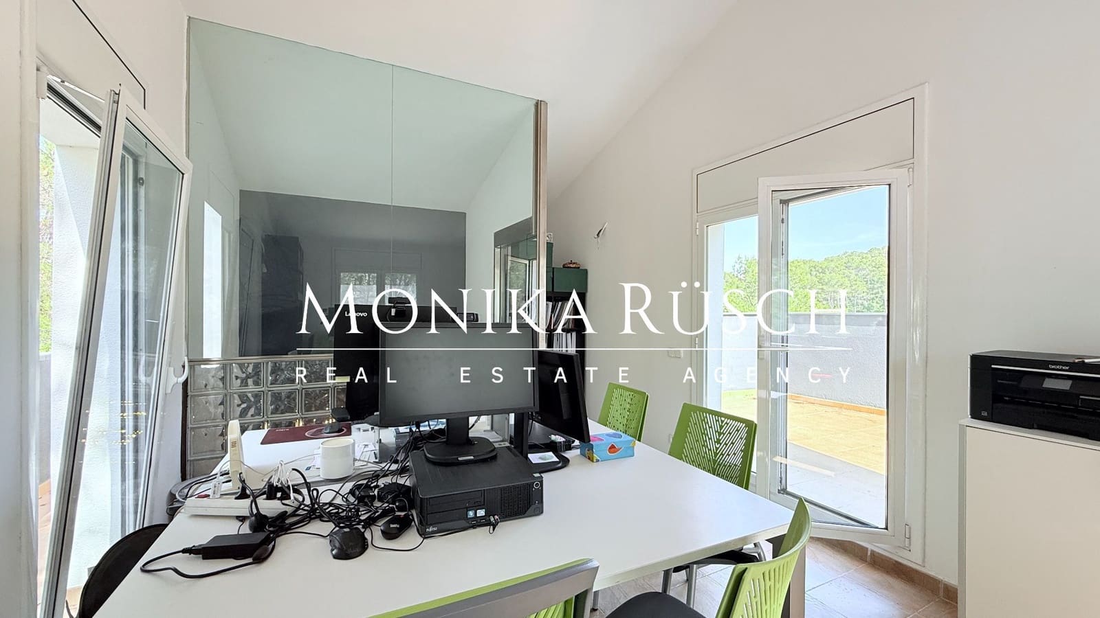 4 bedroom Villa for sale in Olivella with pool garage - € 490,000 (Ref: 9068512)