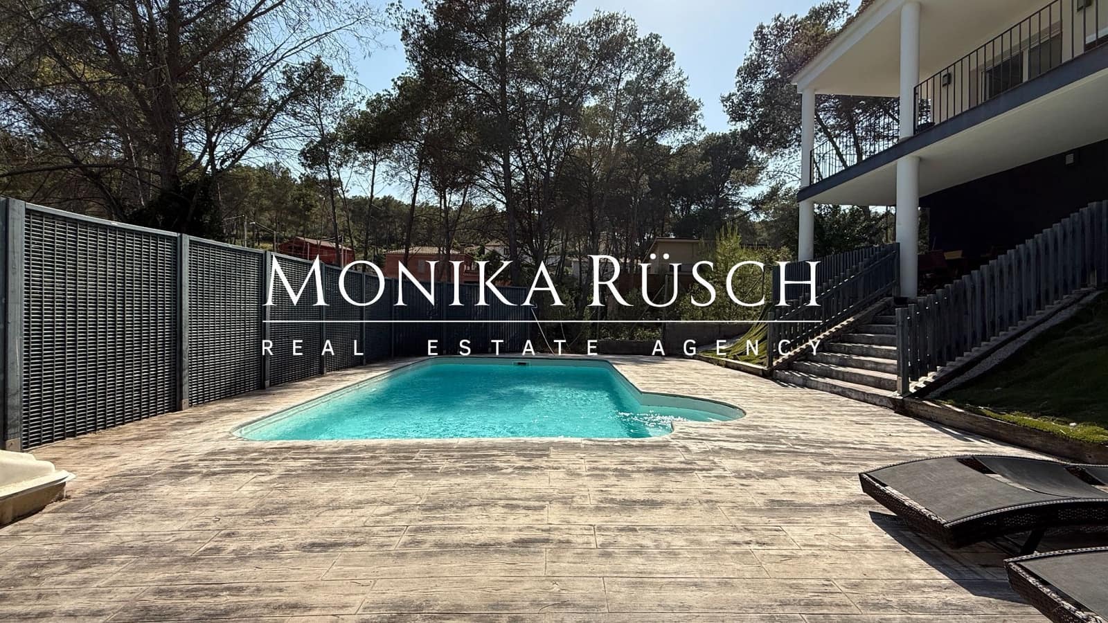 4 bedroom Villa for sale in Olivella with pool garage - € 490,000 (Ref: 9068512)