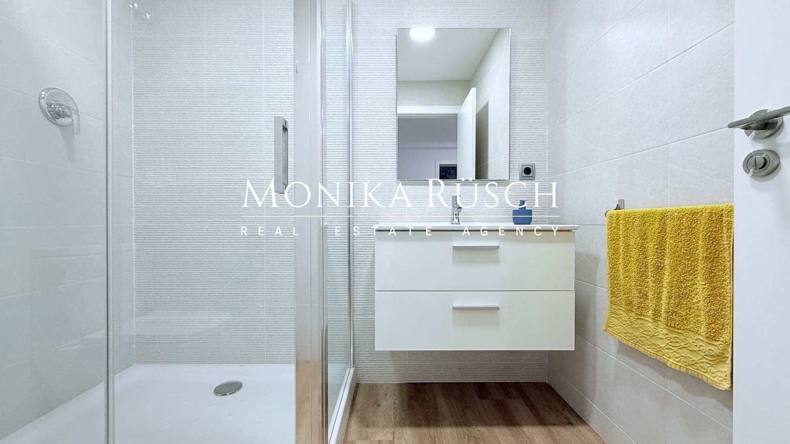 5 soveværelse Semi-Rækkehus til leje i Castelldefels med swimmingpool garage - € 4.300 (Ref: 9074841)