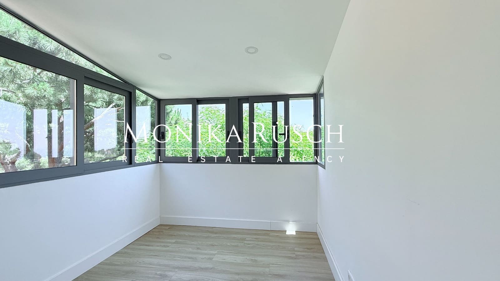 5 soveværelse Semi-Rækkehus til leje i Castelldefels med swimmingpool garage - € 4.300 (Ref: 9074841)