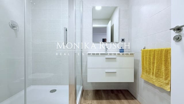 5 bedroom Semi-detached Villa for rent in Castelldefels with pool garage - € 4,300 (Ref: 9074841)