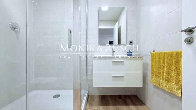 5 bedroom Semi-detached Villa for rent in Castelldefels with pool garage - € 4,300 (Ref: 9074841)