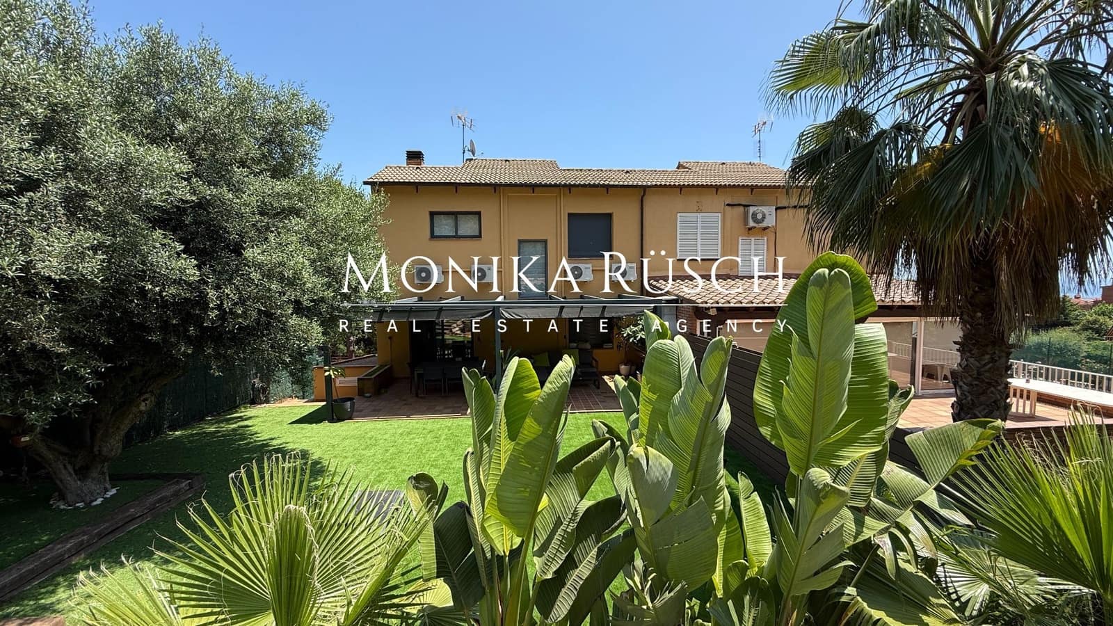 5 soveværelse Semi-Rækkehus til leje i Castelldefels med swimmingpool garage - € 4.300 (Ref: 9074841)