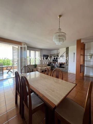 4 bedroom Villa for sale in Pallejà with pool garage - € 750,000 (Ref: 9106254)