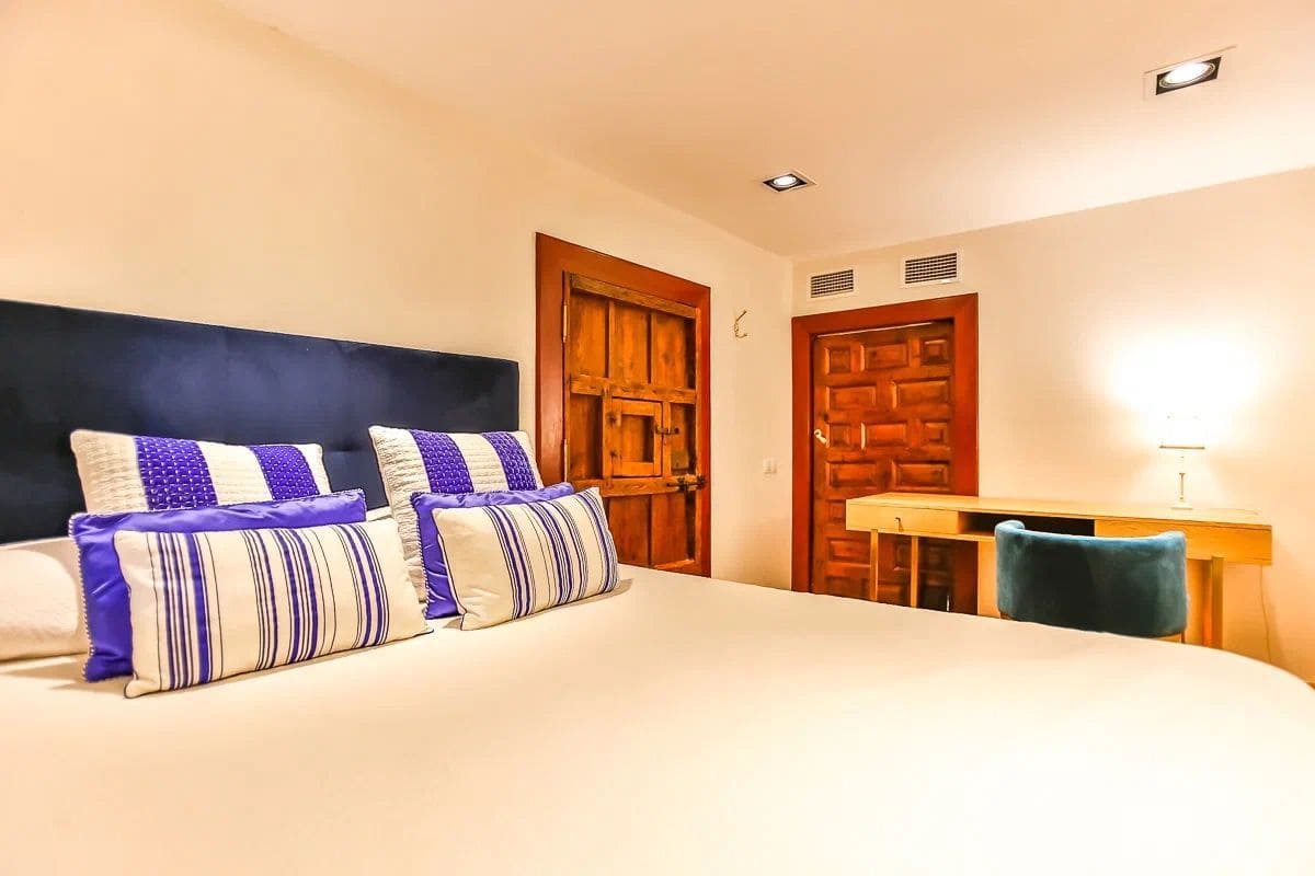 3 soveværelse Byhus til leje i Sitges med swimmingpool garage - € 4.500 (Ref: 9108418)