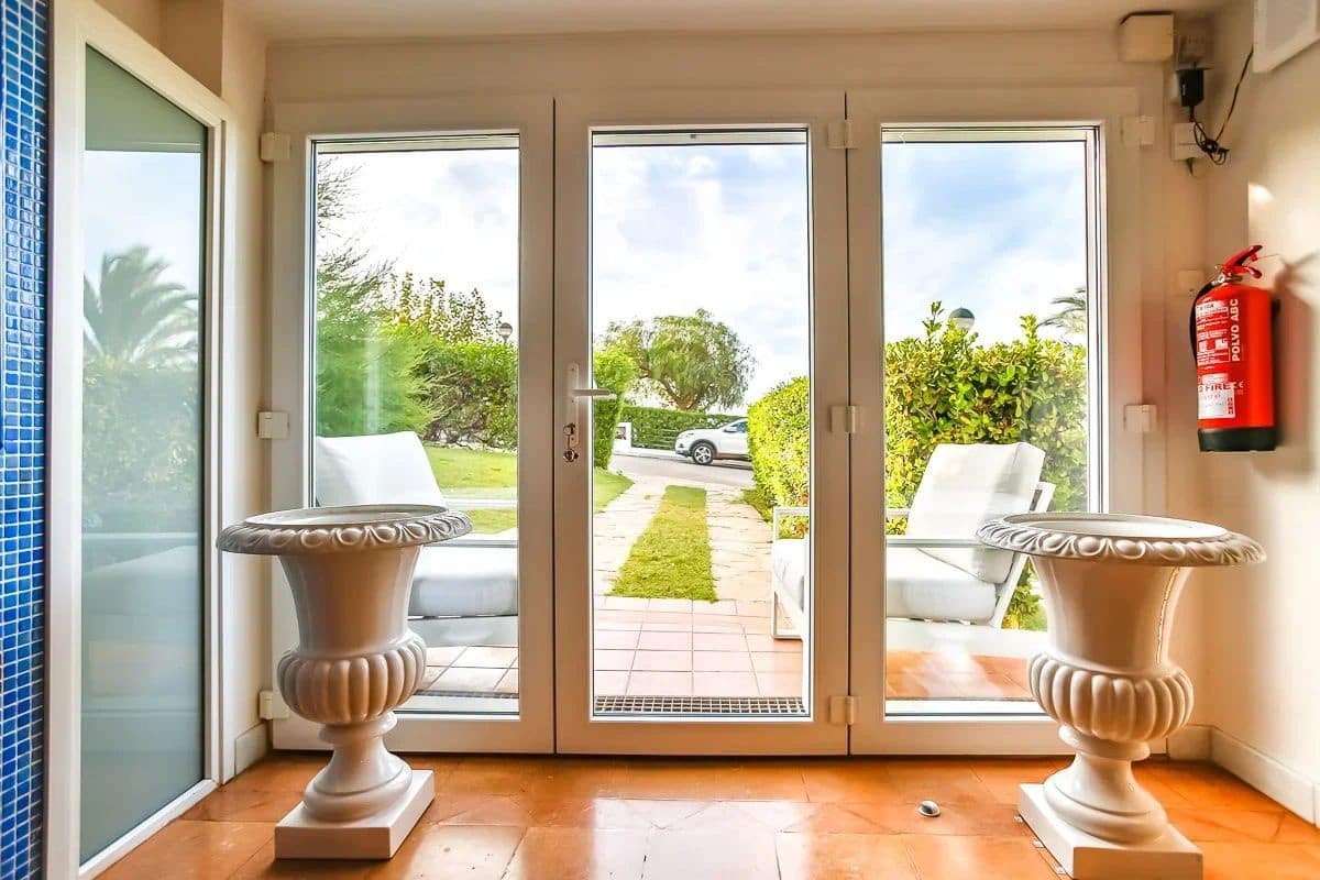 3 soveværelse Byhus til leje i Sitges med swimmingpool garage - € 4.500 (Ref: 9108418)