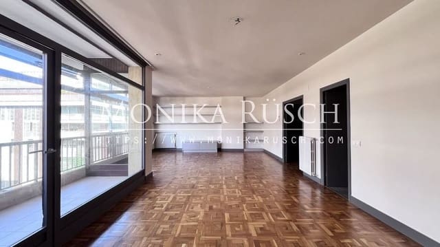 Piso de 5 habitaciones en Barcelona ciudad en alquiler con garaje - 4.200 € (Ref: 9118538)