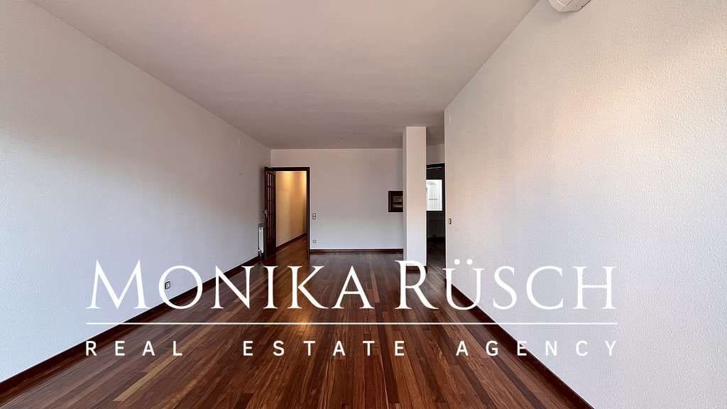 4 bedroom Flat for rent in Barcelona city with garage - € 2,305 (Ref: 9269153)