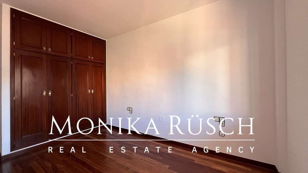4 bedroom Flat for rent in Barcelona city with garage - € 2,305 (Ref: 9269153)