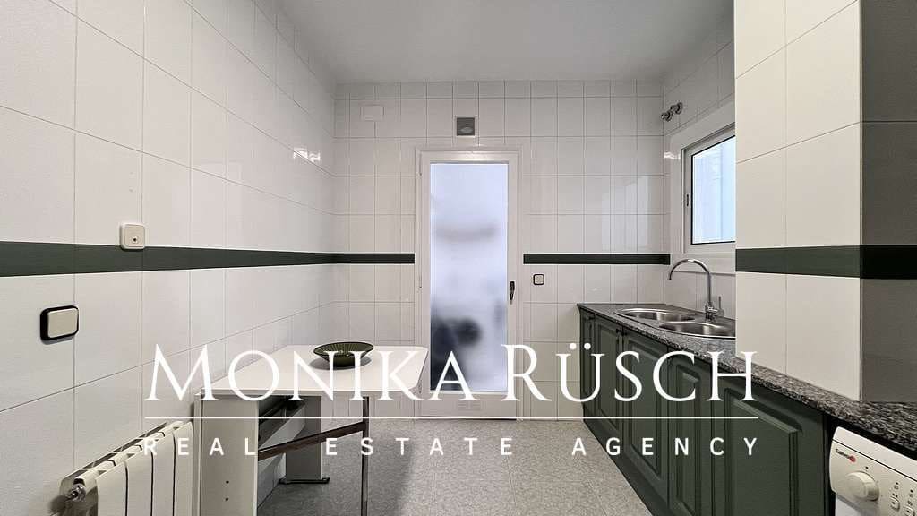 4 bedroom Flat for rent in Barcelona city with garage - € 2,305 (Ref: 9269153)