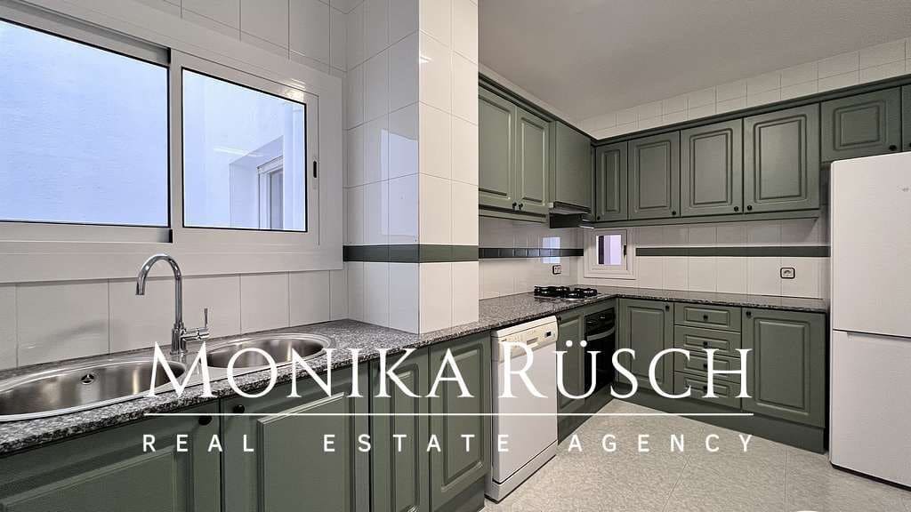 4 bedroom Flat for rent in Barcelona city with garage - € 2,305 (Ref: 9269153)