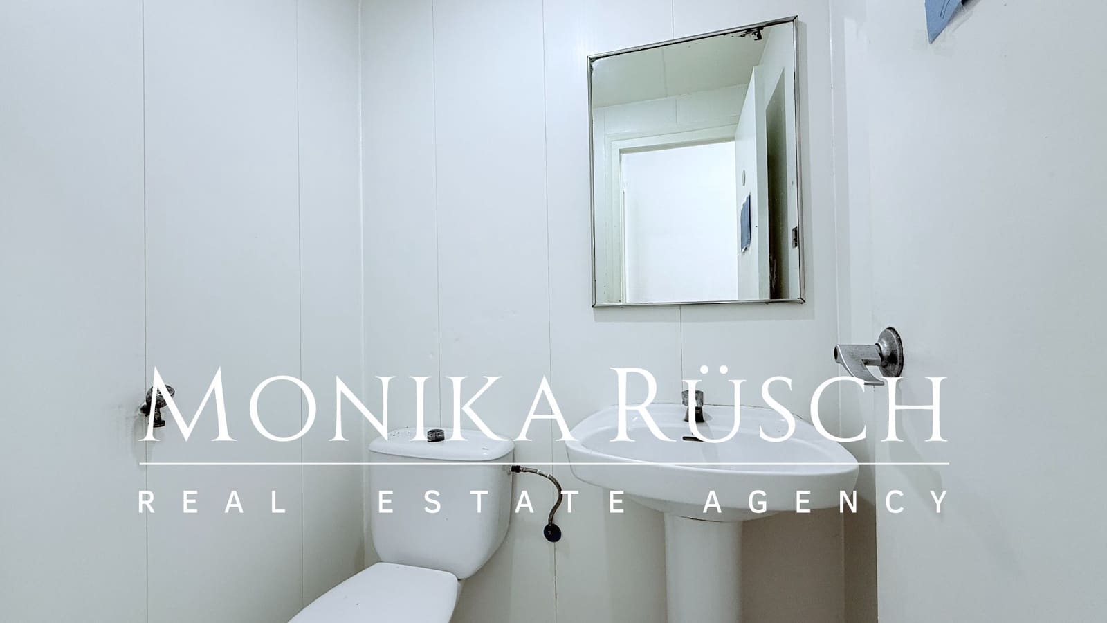 Kommersiell til leie i Barcelona by - € 2 500 (Ref: 9280885)