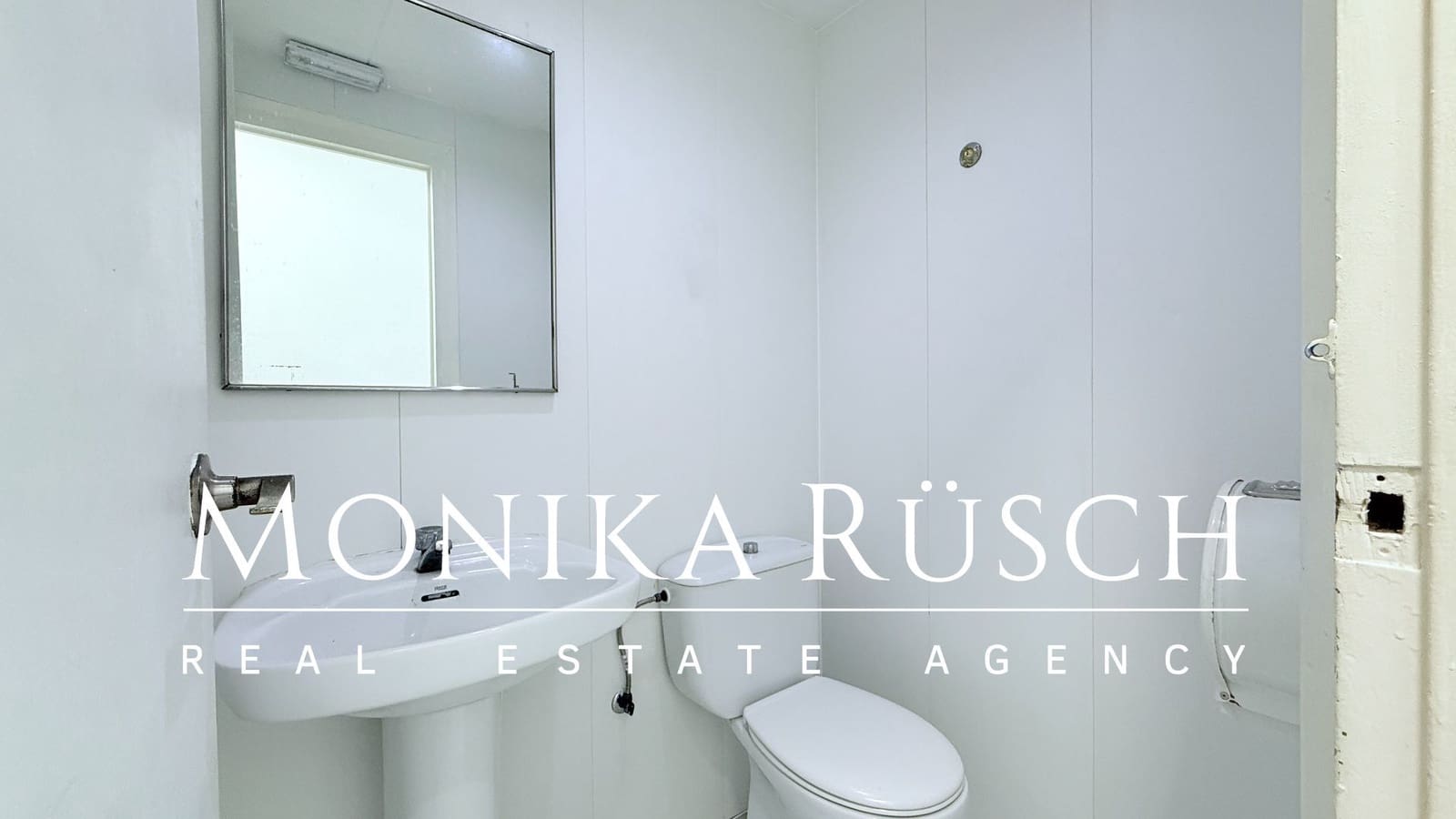 Kommersiell til leie i Barcelona by - € 2 500 (Ref: 9280885)