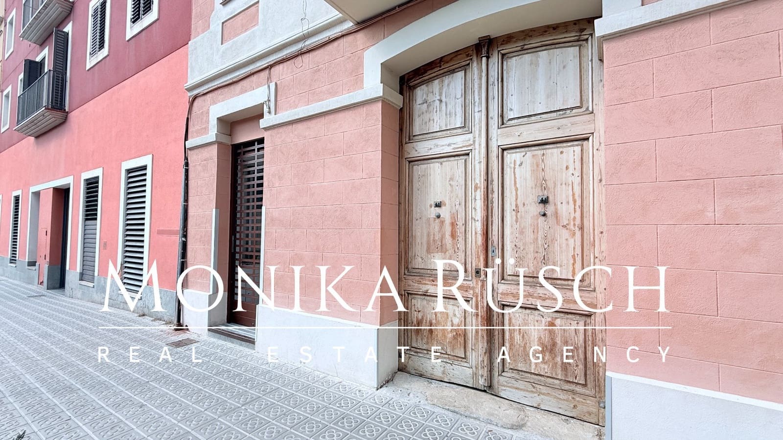 Kommersiell til leie i Barcelona by - € 2 500 (Ref: 9280885)