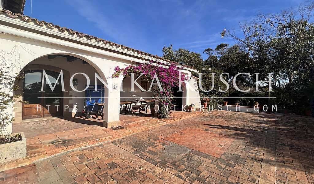 4 makuuhuone Paritalo vuokrattavana paikassa El Prat de Llobregat mukana 
autotalli - 2 554 € (Ref: 9300485)