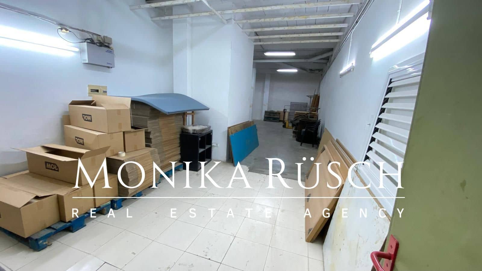 Commercieel te koop in Viladecans - € 460.000 (Ref: 9321463)