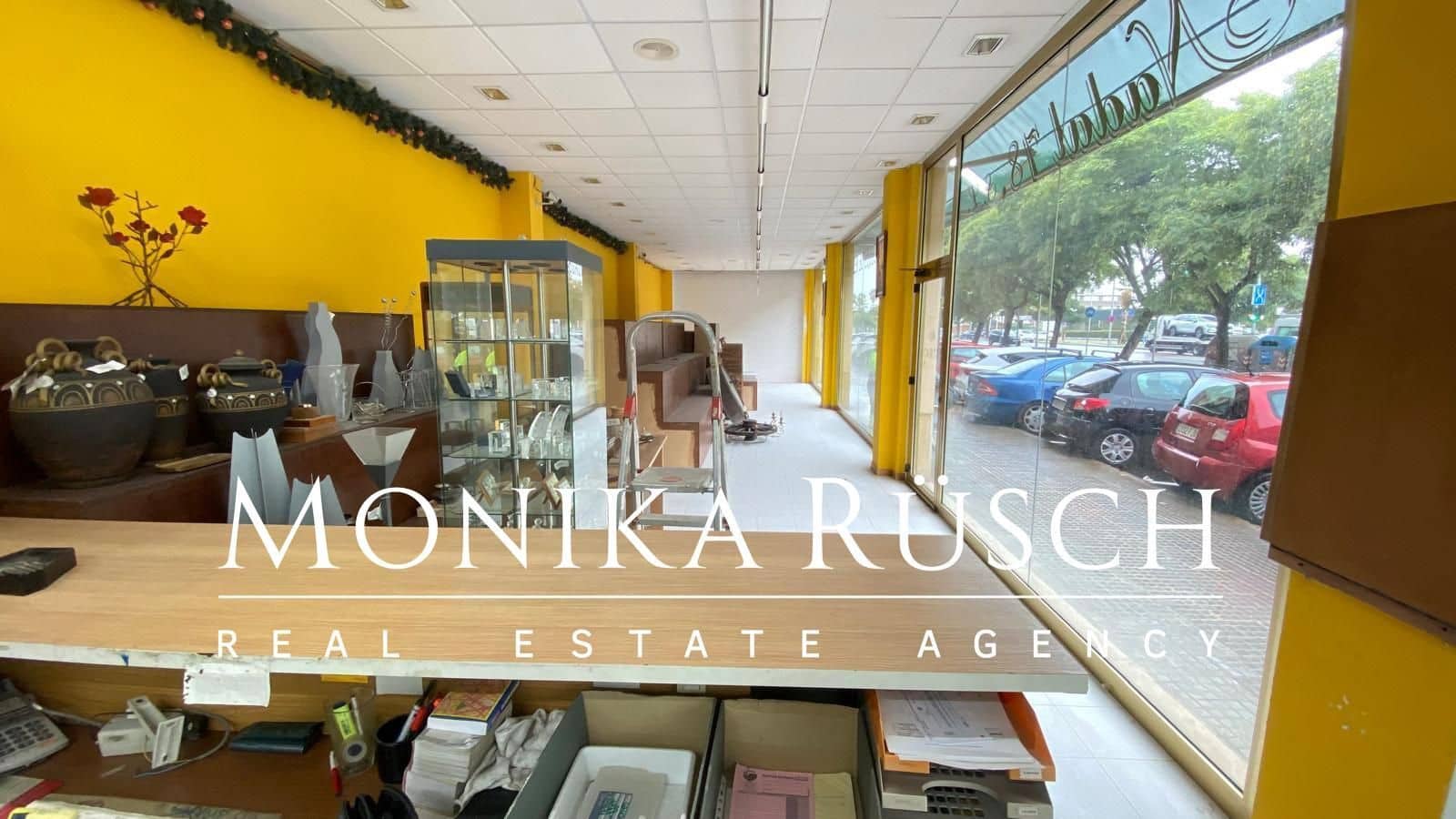 Commercieel te koop in Viladecans - € 460.000 (Ref: 9321463)