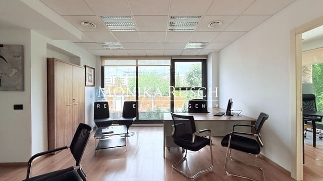3 bedroom Office for rent in Diagonal Mar i El Front Marítim del Poblenou, Barcelona city - € 1,900 (Ref: 9325927)