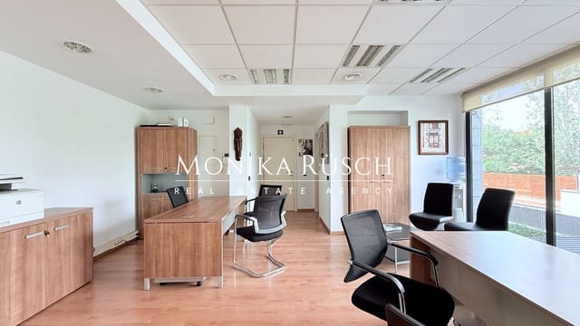 3 bedroom Office for rent in Diagonal Mar i El Front Marítim del Poblenou, Barcelona city - € 1,900 (Ref: 9325927)