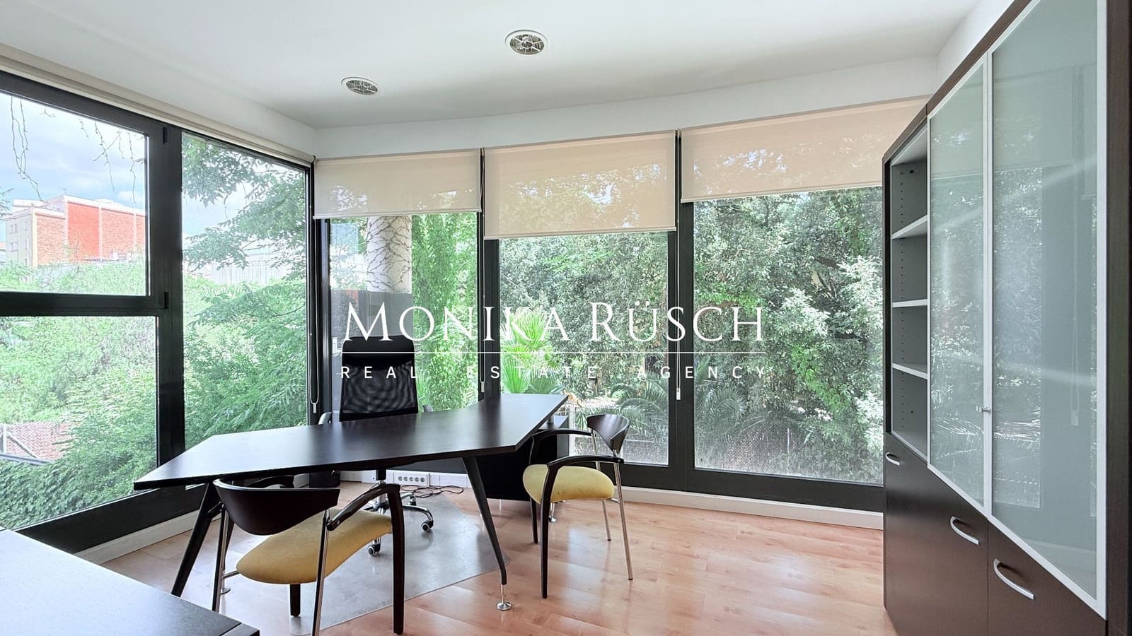 3 soveværelse Kontor til leje i Barcelona by - € 1.900 (Ref: 9325927)