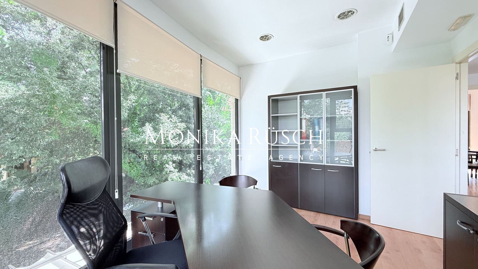 3 soveværelse Kontor til leje i Barcelona by - € 1.900 (Ref: 9325927)