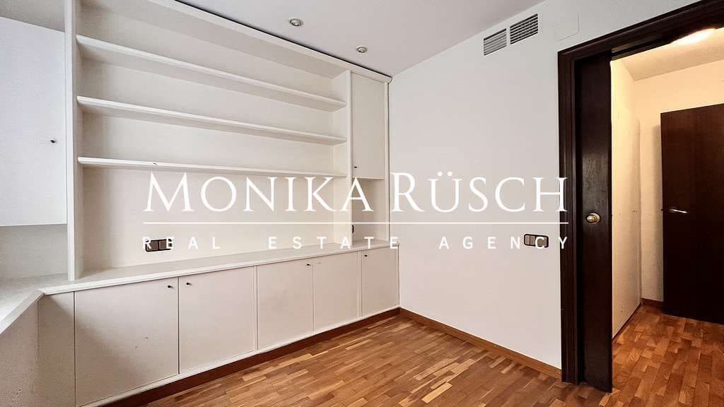 4 Zimmer Wohnung zu verkaufen in Barcelona Stadt mit Garage - 1.599.000 € (Ref: 9355489)