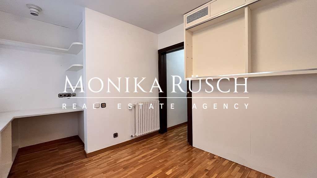 4 Zimmer Wohnung zu verkaufen in Barcelona Stadt mit Garage - 1.599.000 € (Ref: 9355489)