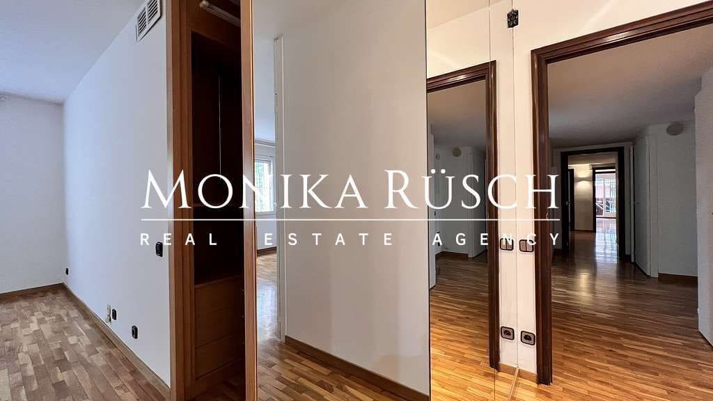 4 Zimmer Wohnung zu verkaufen in Barcelona Stadt mit Garage - 1.599.000 € (Ref: 9355489)