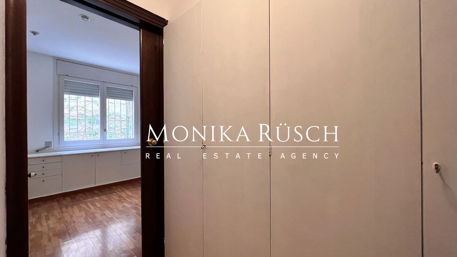 4 bedroom Flat for sale in Barcelona city with garage - € 1,599,000 (Ref: 9355489)