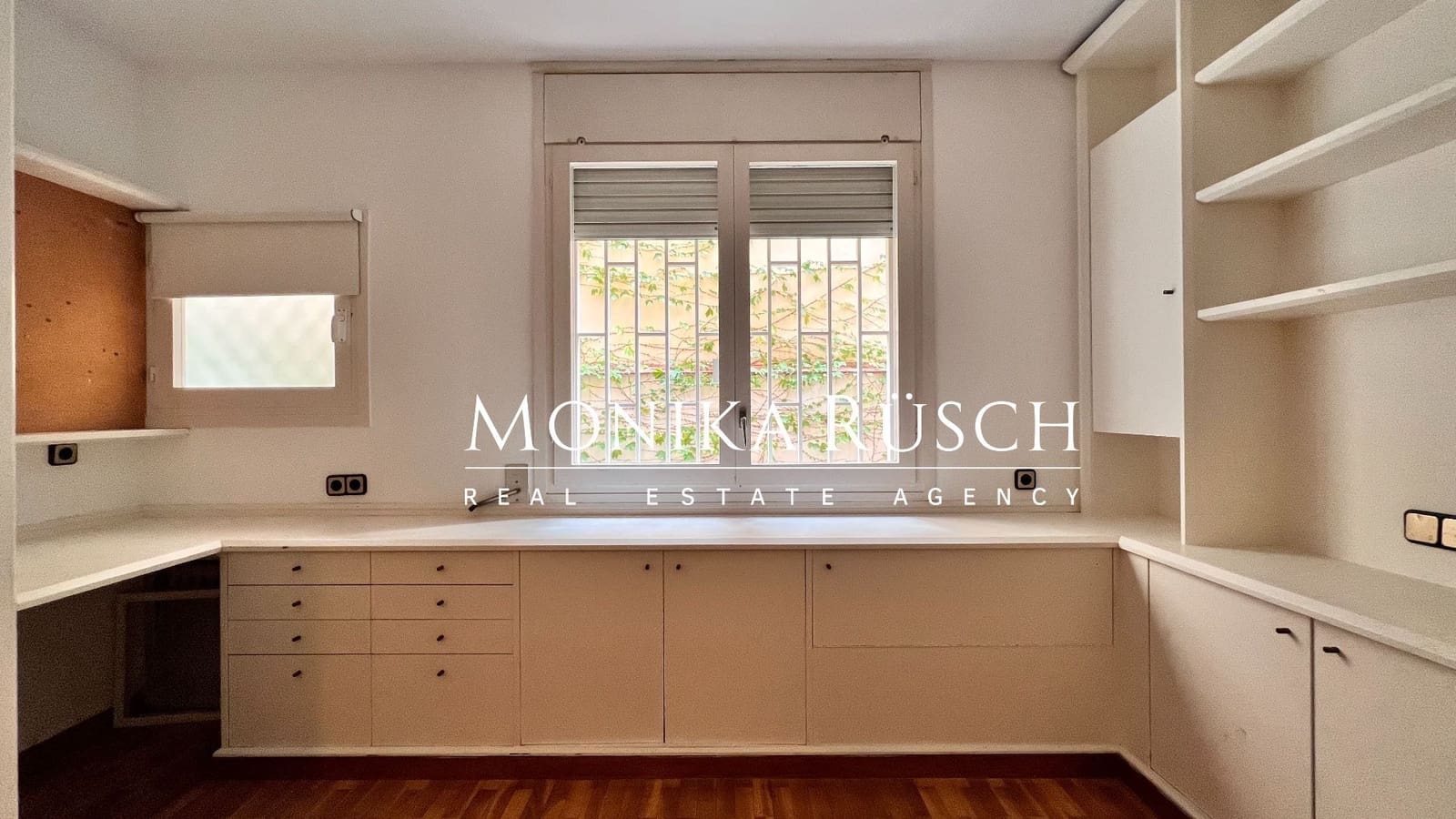 4 bedroom Flat for sale in Barcelona city with garage - € 1,599,000 (Ref: 9355489)