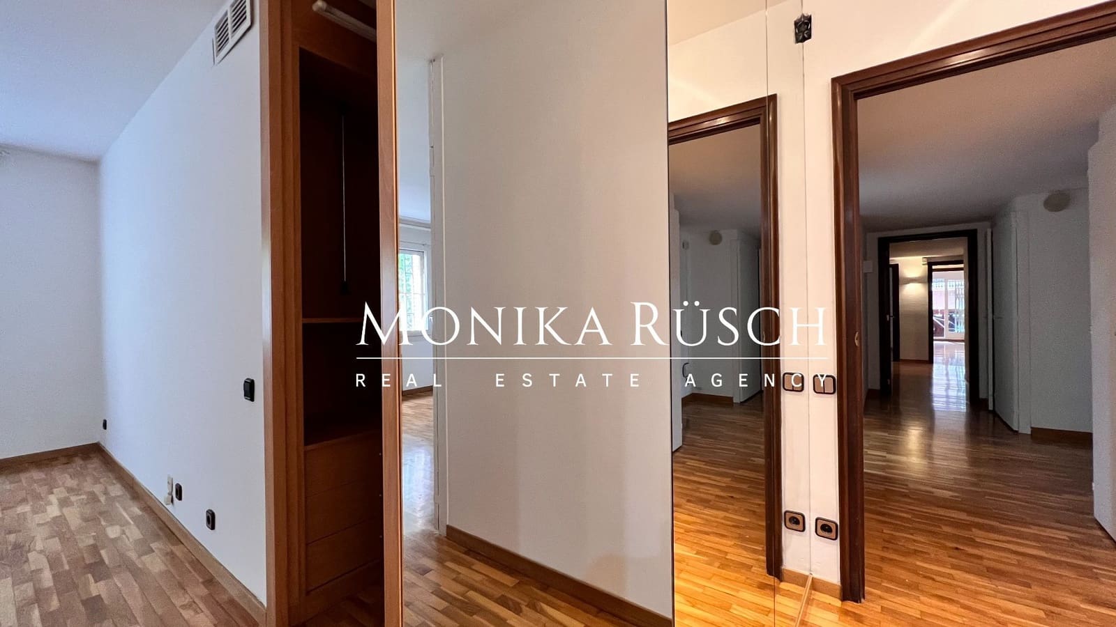 4 bedroom Flat for sale in Barcelona city with garage - € 1,599,000 (Ref: 9355489)