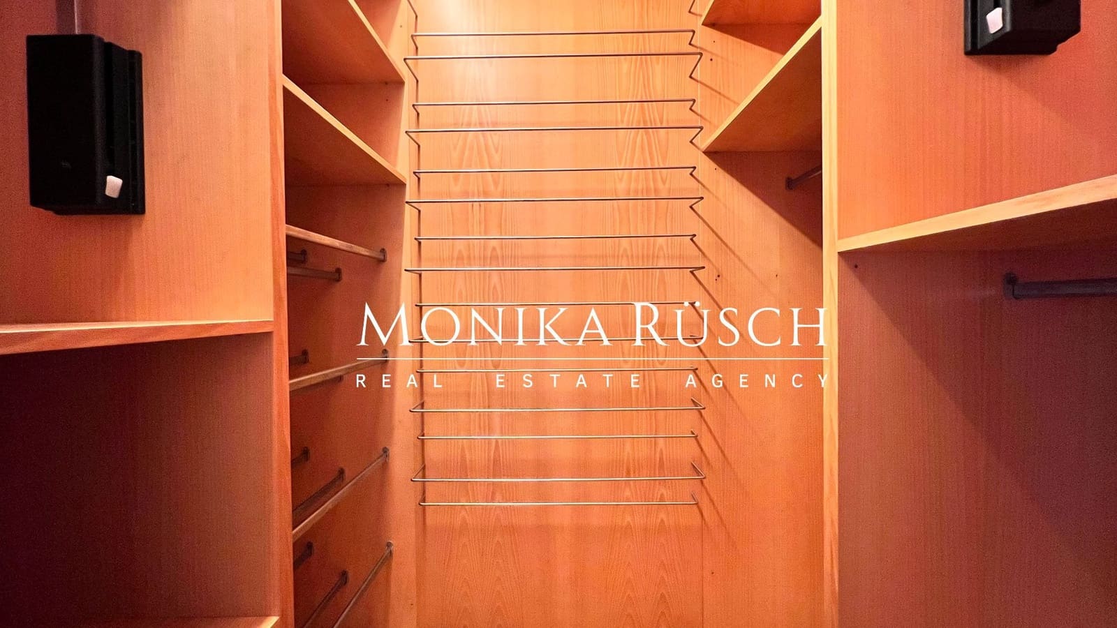 4 bedroom Flat for sale in Barcelona city with garage - € 1,599,000 (Ref: 9355489)