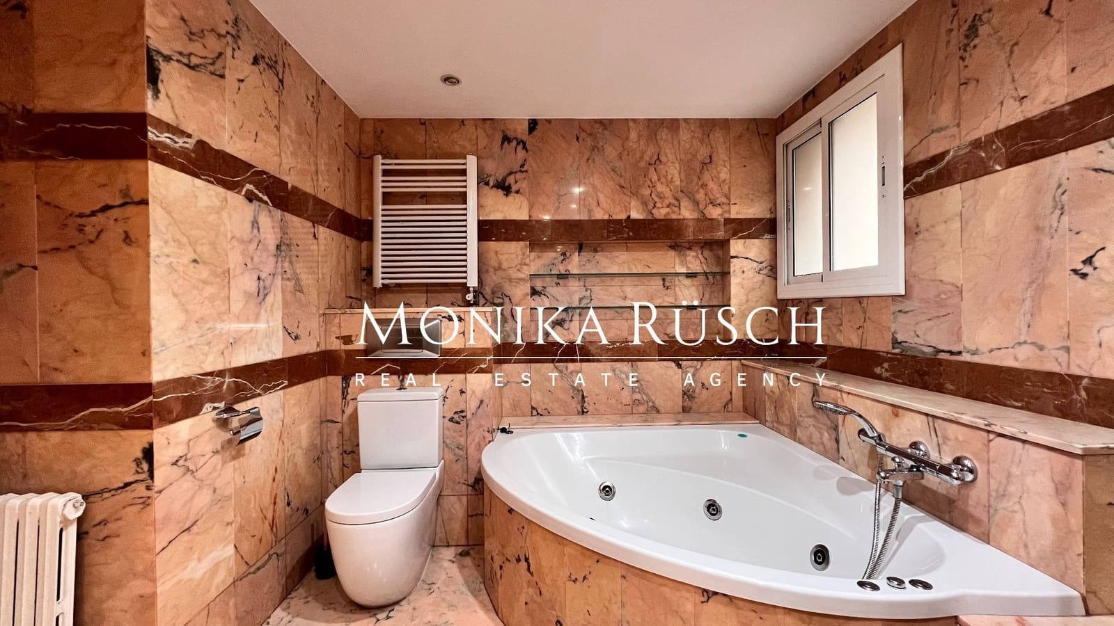 4 bedroom Flat for sale in Barcelona city with garage - € 1,599,000 (Ref: 9355489)