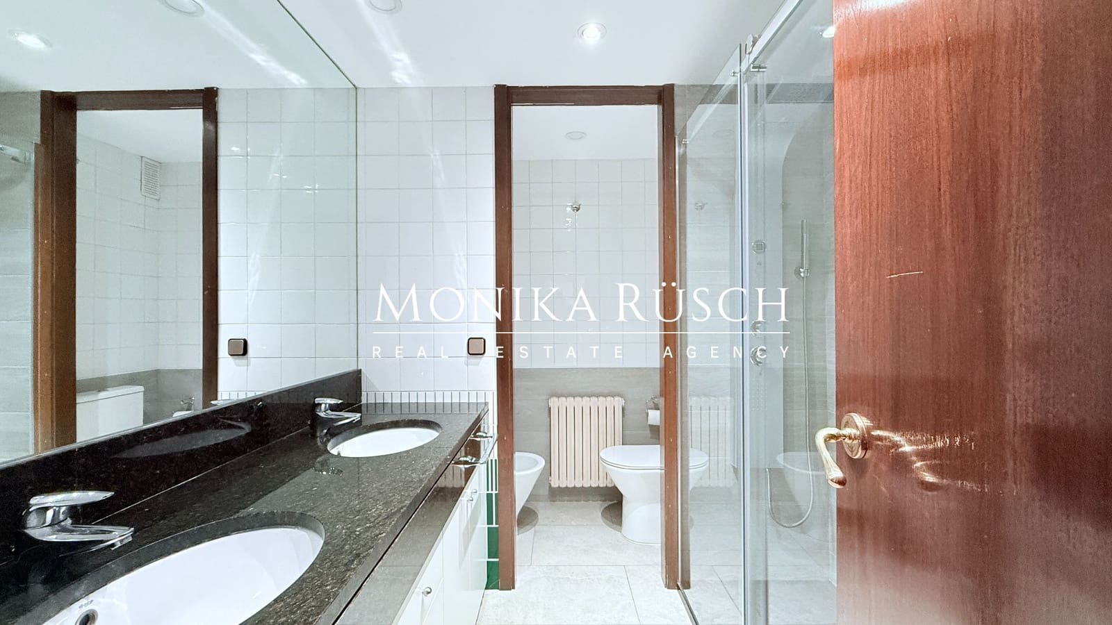 4 soverom Leilighet til salgs i Barcelona by med garasje - € 1 599 000 (Ref: 9355489)