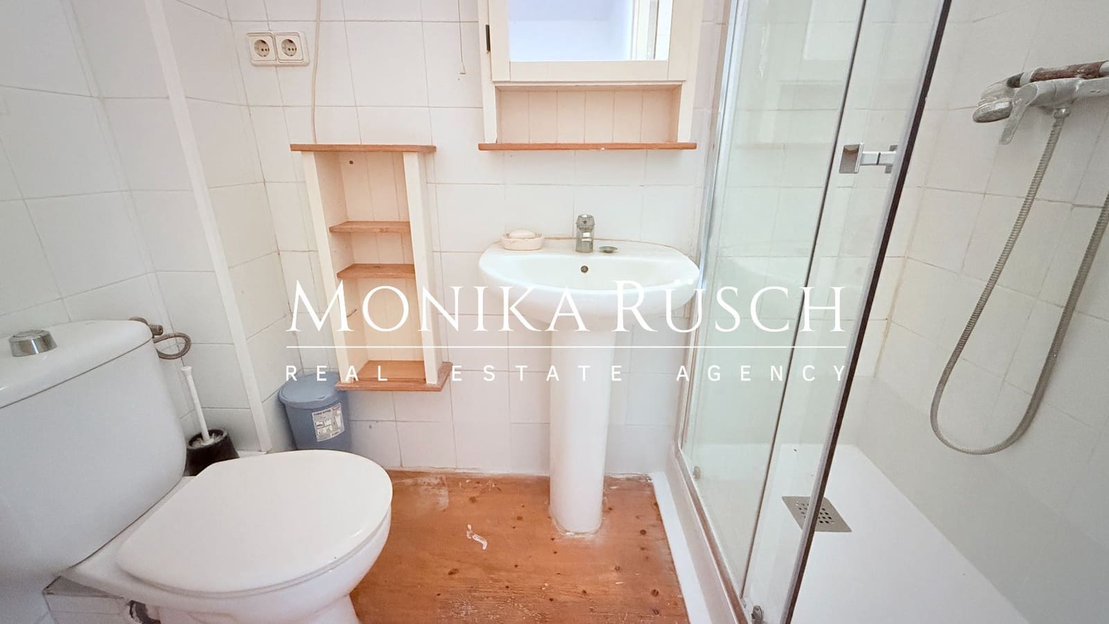 2 Zimmer Wohnung zu verkaufen in Barcelona Stadt mit Garage - 210.000 € (Ref: 9355490)