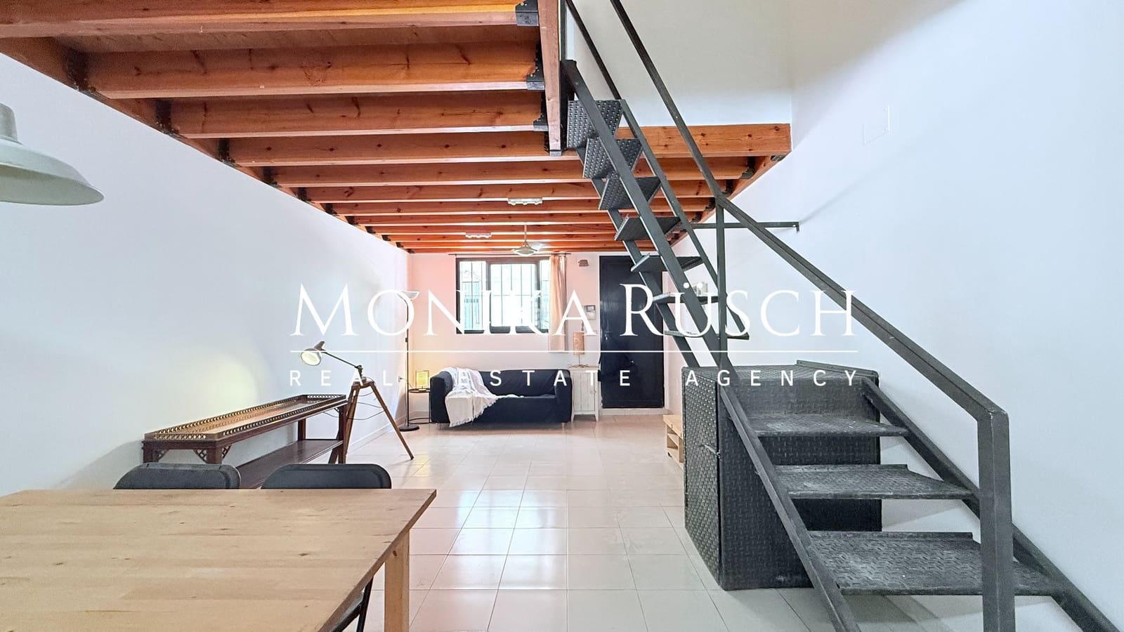 2 Zimmer Wohnung zu verkaufen in Barcelona Stadt mit Garage - 210.000 € (Ref: 9355490)