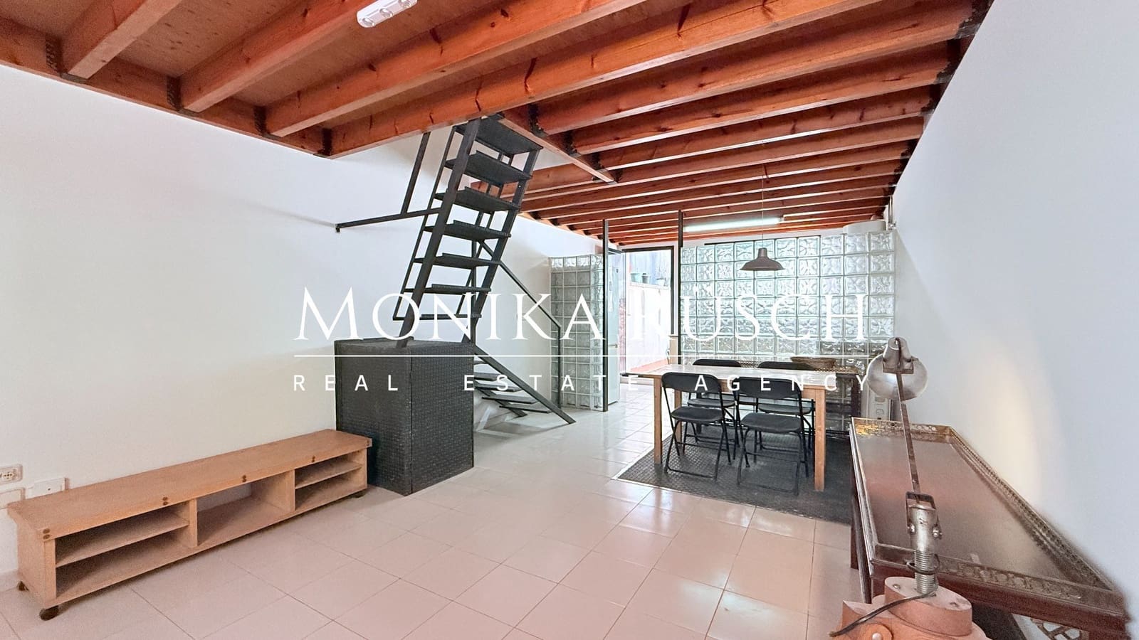 2 Zimmer Wohnung zu verkaufen in Barcelona Stadt mit Garage - 210.000 € (Ref: 9355490)