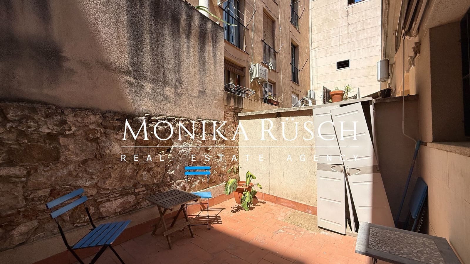 2 Zimmer Wohnung zu verkaufen in Barcelona Stadt mit Garage - 210.000 € (Ref: 9355490)